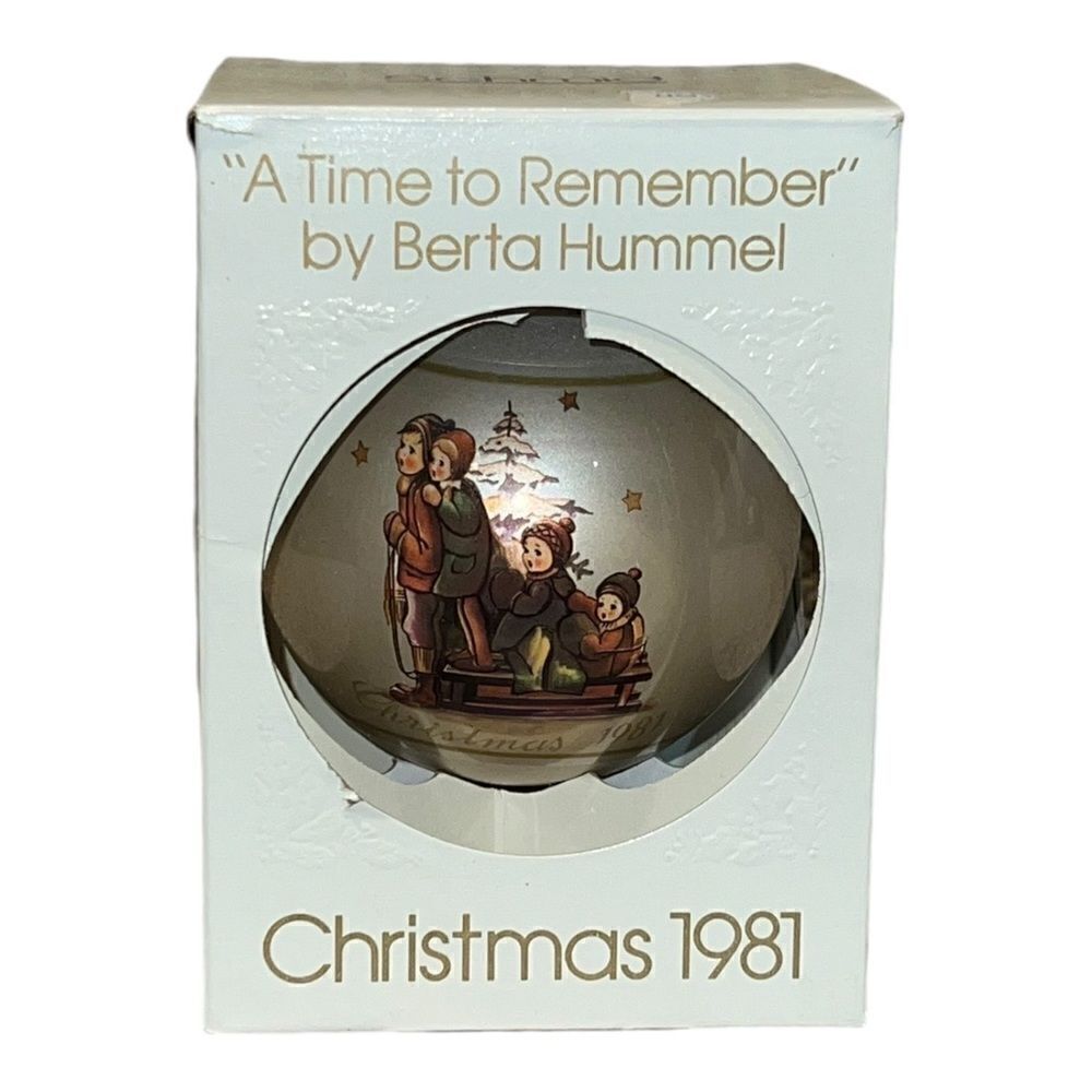 Schmid Berta Hummel A Time to Remember 1981 Christmas Glass Ornament W Box